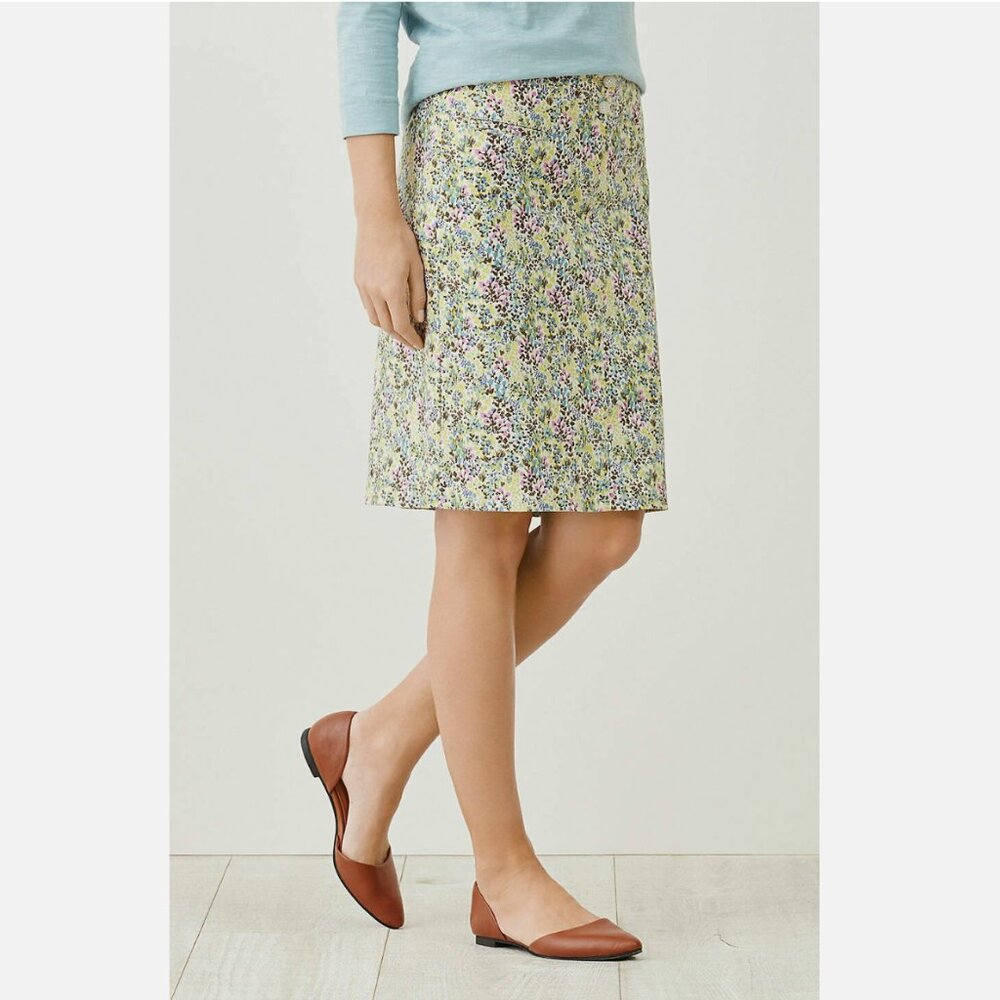 J. Jill Floral Chino Skirt Size 8 Cottage Pencil Skirts Floral Romantic‎